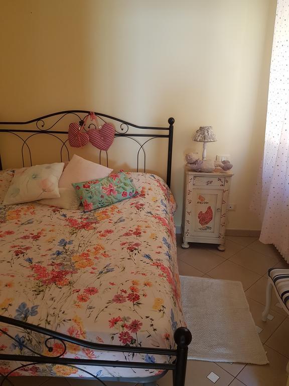 Apartamento La Casa Di Pepe Pietra Ligure Exterior foto